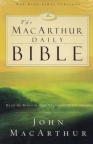 NKJV Macarthur Daily Bible - John Macarthur